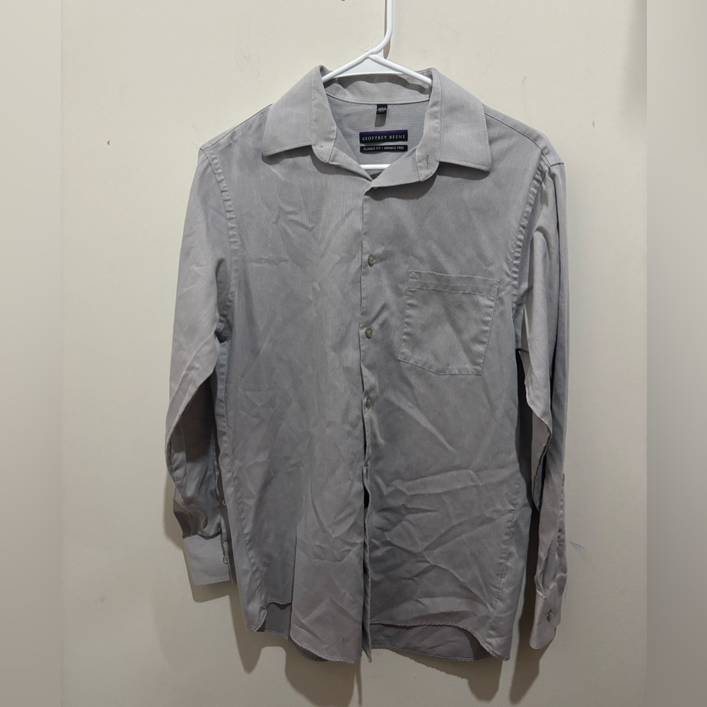 Geoffrey Beene Light Grey Bluish Casual Button Down Shirt, 32/33 collar